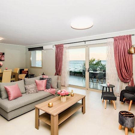 Beachfront Artemida Retreat - Peony Seabreeze Gem Zewnętrze zdjęcie